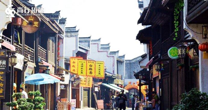 时尚男孩救援